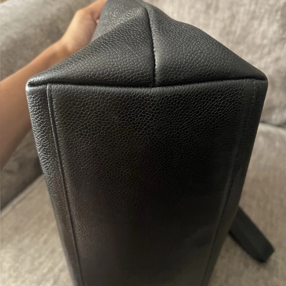 Chanel large CC tote bag caviar leather - Picture 7 of 11